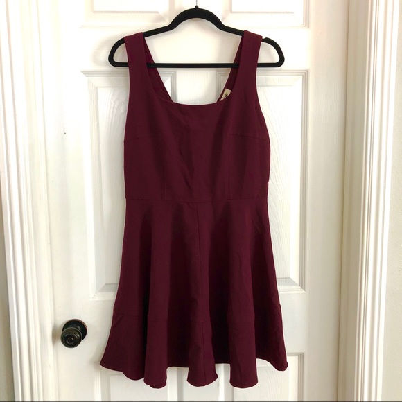 [ Sold ]Burgundy Skater Dress by Mystic, Large - Picture 1 of 7